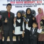 Lulus Dua Tahun Satu Bulan, Kepala SDN Gajahmungkur 03 Semarang Raih Doktor UNNES