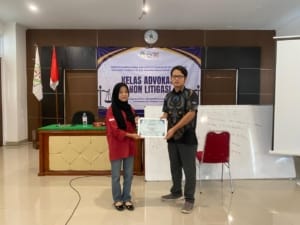 Menguatkan Suara Keadilan: Advokasi Non Litigasi melalui Media Sosial