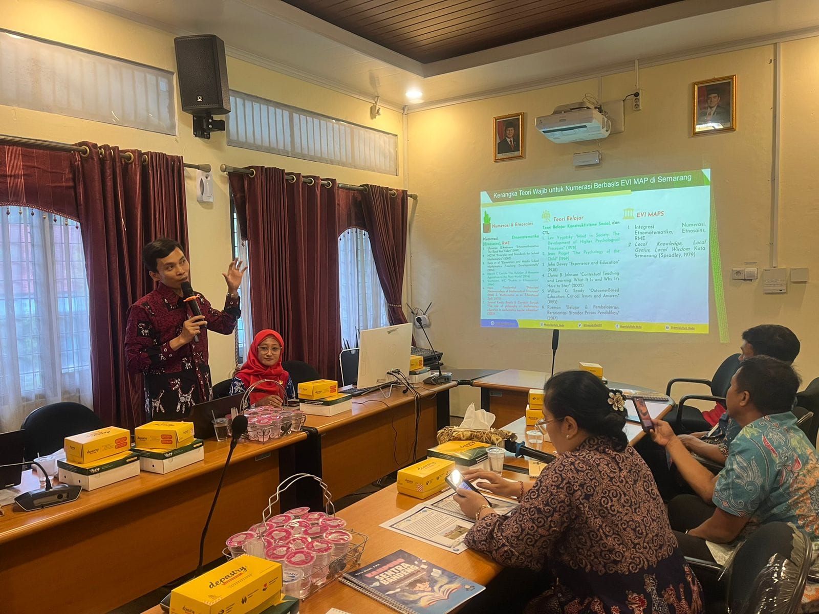 Review Buku Ethnoscience Village Map (EVI MAP): Merekam Kearifan Lokal, Menumbuhkan Numerasi Kontekstual