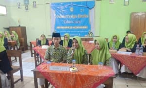 Peringati Isra Miraj, MA Manahijul Huda Ngagel Gelar Lomba Cerkas Sinaba’