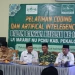 Madrasah Bertransformasi Digital, LP Ma’arif NU Pekalongan Latih Guru Coding dan AI