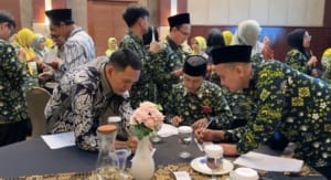 Komitmen Go Internasional; Guru Madrasah/Sekolah Ma'arif NU Se Jateng Wajib Diklat Bahasa Inggris