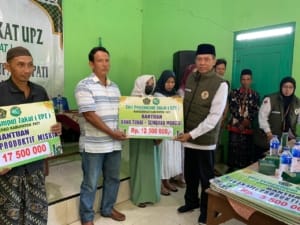 Kemenag Pati Gelontorkan Zakat Rp 782 Juta untuk Bedah Rumah dan Modal Usaha
