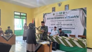 Estafet Kepemimpinan Berlanjut, Sri Wahyu Susilowati Resmi Pimpin MTs Ma'arif Sapuran