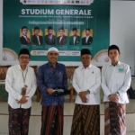 Hadapi Era VUCA, Santri Perlu Berpegang pada Akhlak Perspektif Imam Al-Ghazali